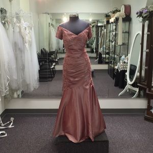 Jade couture off the shoulder taffeta gown Size 14